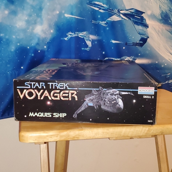 Star Trek - Picture 2 of 4